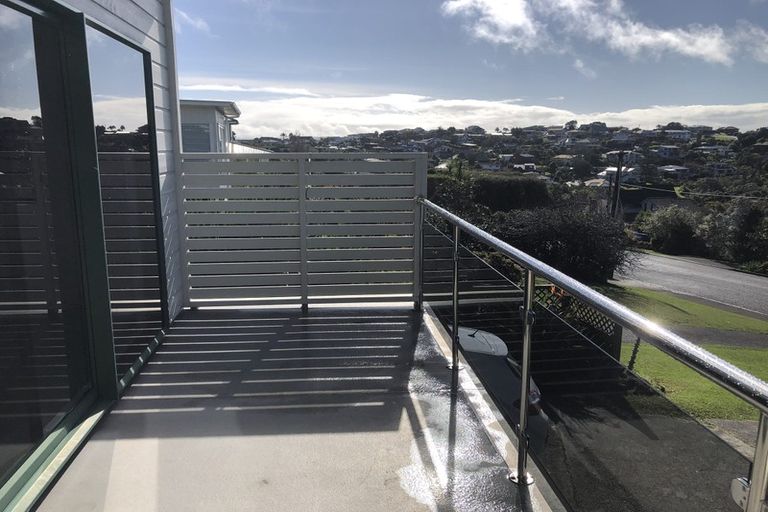 Photo of property in 8 Swann Beach Road, Stanmore Bay, Whangaparaoa, 0932
