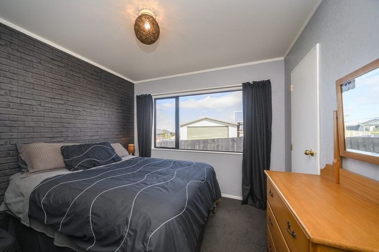 Photo of property in 87 Parnell Heights, Kelvin Grove, Palmerston North, 4414