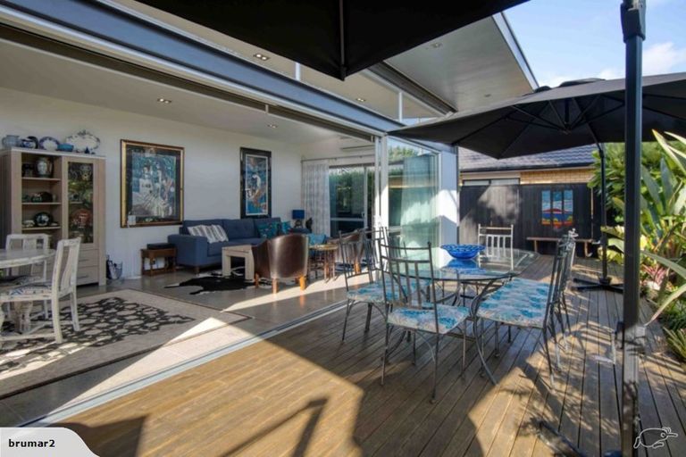 Photo of property in 3 Cobham Lane, Whitianga, 3510