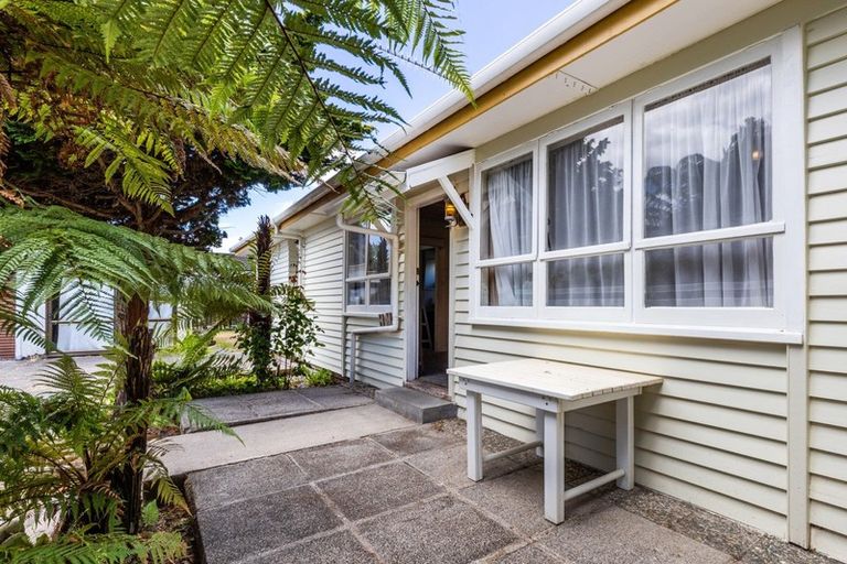 Photo of property in 191 Te Rangitautahanga Road, Turangi, 3334