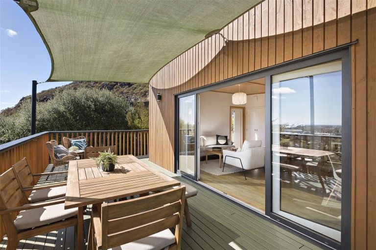 Photo of property in 9 Stronsay Lane, Hillsborough, Christchurch, 8022