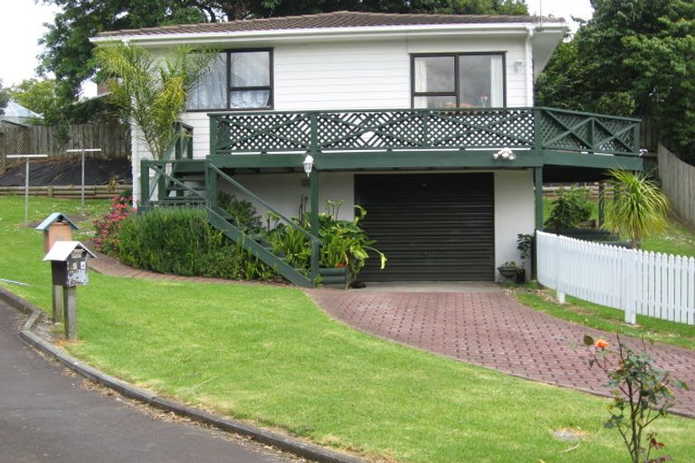 Photo of property in 2/3 Matchett Way, Mangere Bridge, Auckland, 2022