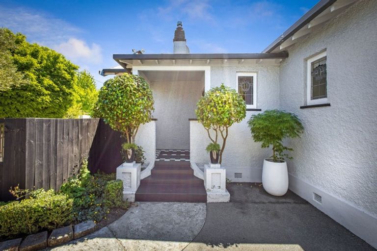 Photo of property in 126 Hamilton Avenue, Ilam, Christchurch, 8041