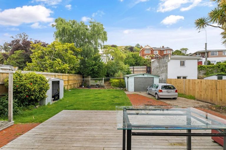 Photo of property in 136 Fitzroy Street, Forbury, Dunedin, 9012
