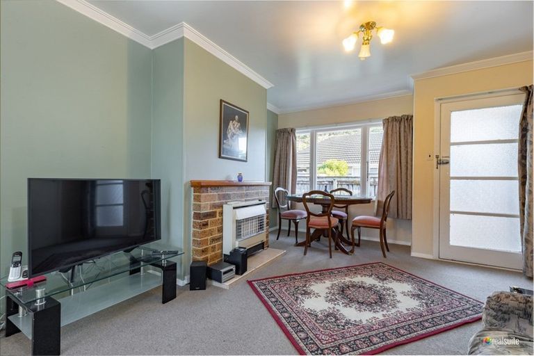 Photo of property in 5 Lane Street, Wallaceville, Upper Hutt, 5018