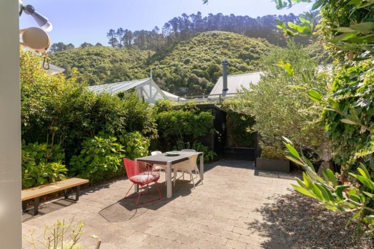 Photo of property in 200 Tinakori Road, Thorndon, Wellington, 6011