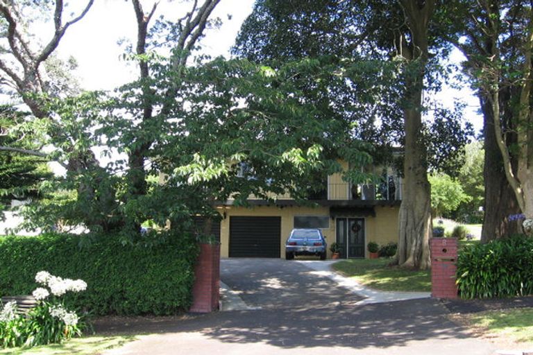 Photo of property in 8 Mount Hobson Lane, Remuera, Auckland, 1050