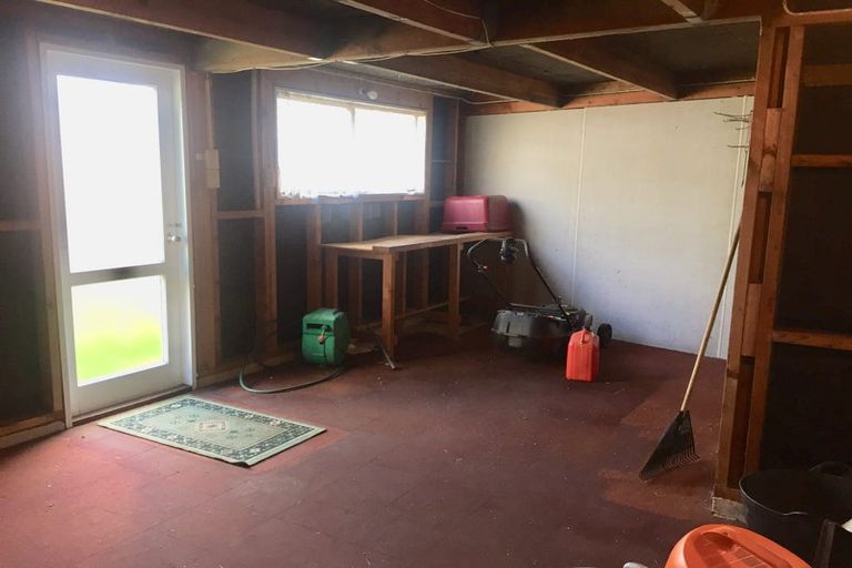 Photo of property in 1/2 Wolfe Street, Regent, Whangarei, 0112