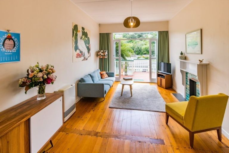 Photo of property in 5 Emerson Street, Berhampore, Wellington, 6023