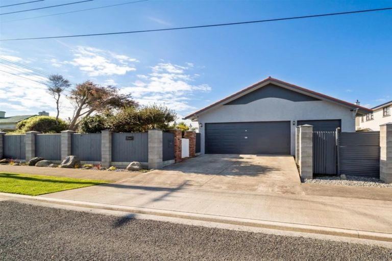 Photo of property in 4 Erin Street, Hawera, 4610