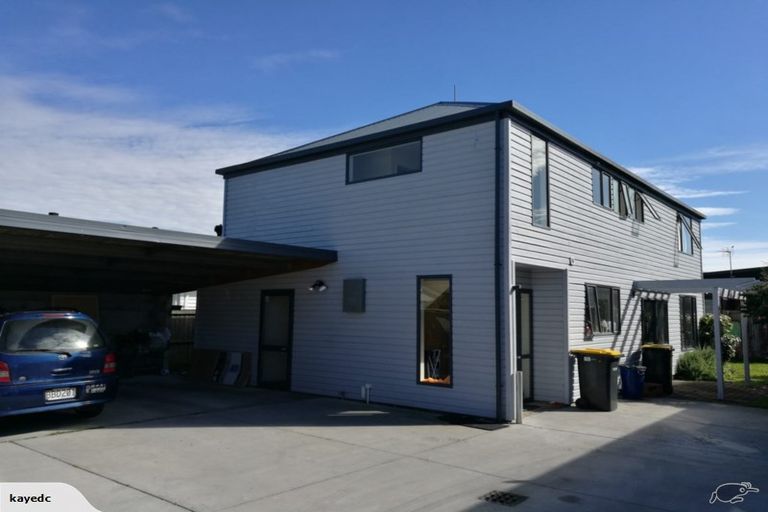 Photo of property in 15 Paeroa Street, Riccarton, Christchurch, 8041