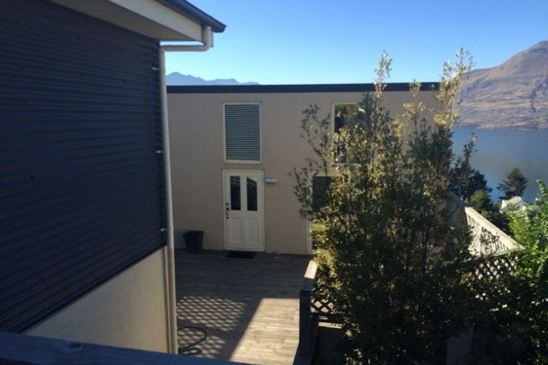 Photo of property in 3b Strawberry Lane, Fernhill, Queenstown, 9300