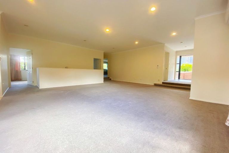 Photo of property in 15 Carol Lee Place, Albany Heights, Auckland, 0632