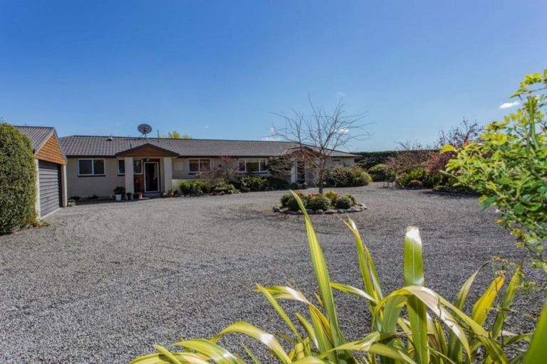Photo of property in 1585 Clintons Road, Darfield, 7571
