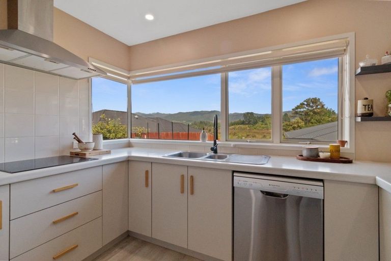 Photo of property in 14 Riverside Place, Katikati, 3129