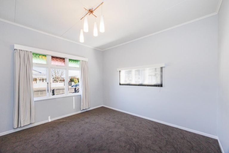 Photo of property in 47 Fitzroy Street, Terrace End, Palmerston North, 4410