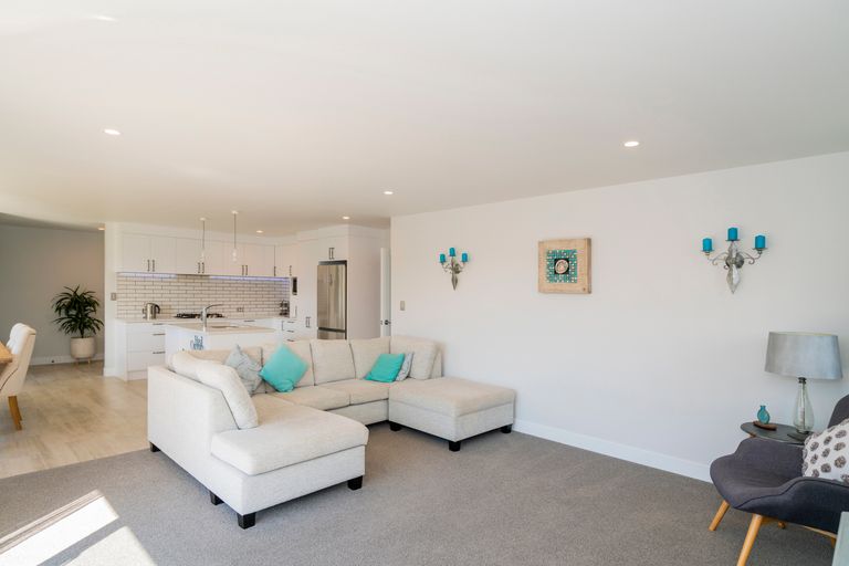 Photo of property in 25 Springbok Avenue, Whitianga, 3510