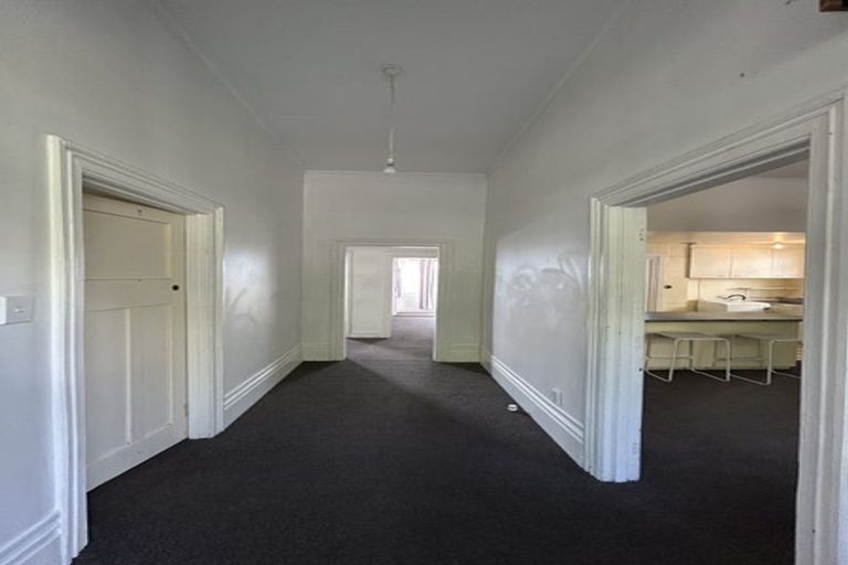 Photo of property in 70 Fairlie Terrace, Kelburn, Wellington, 6021