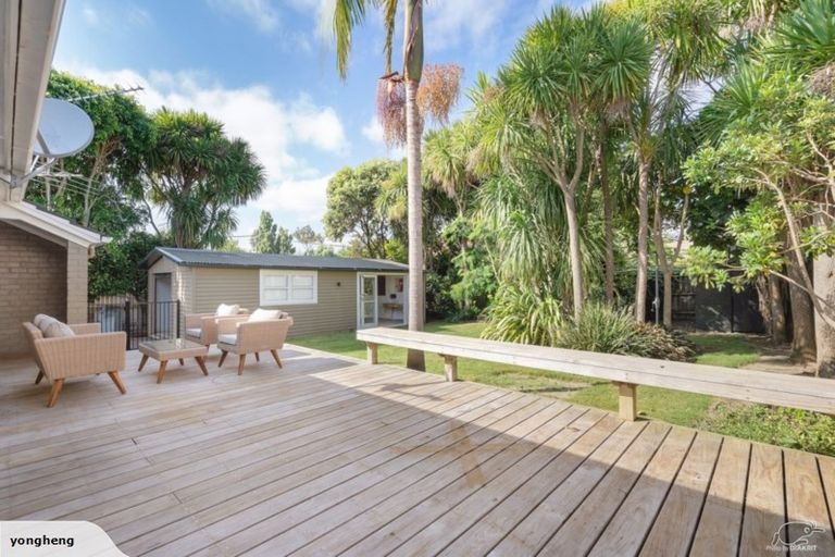 Photo of property in 20 Alamein Road, Panmure, Auckland, 1072