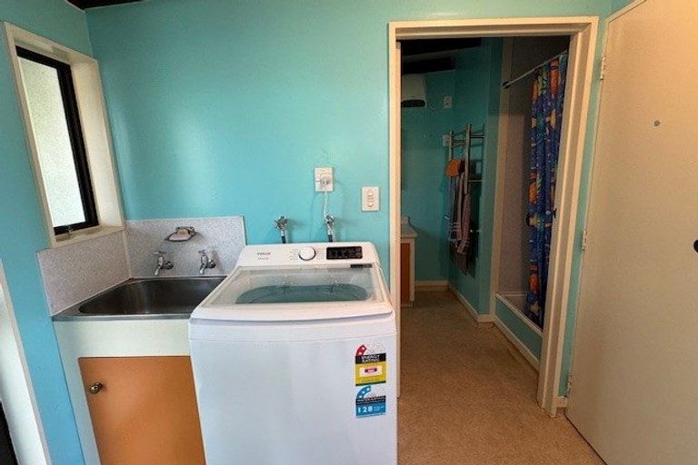 Photo of property in 2/58 Marlow Road, Aranui, Christchurch, 8061