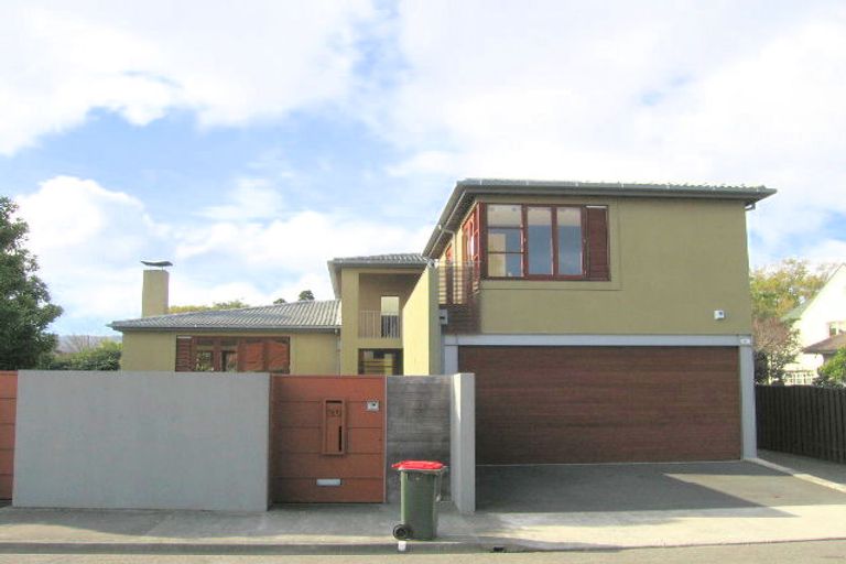 Photo of property in 20 Military Road, Boulcott, Lower Hutt, 5010