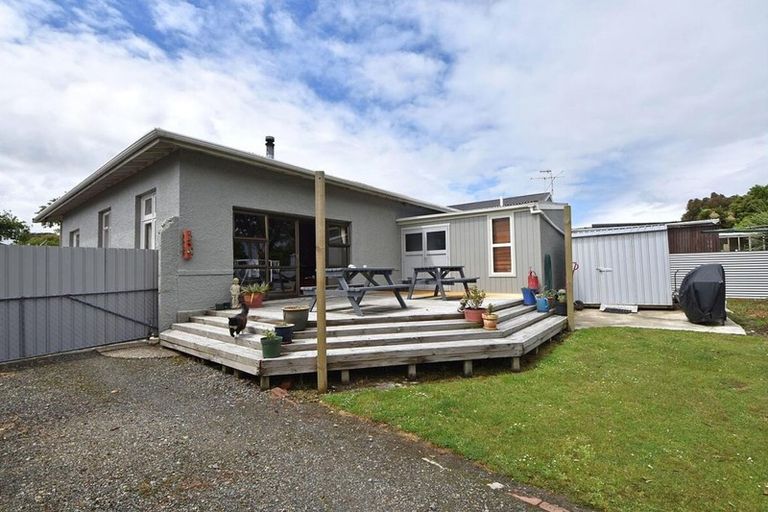 Photo of property in 117 Conyers Street, Heidelberg, Invercargill, 9812