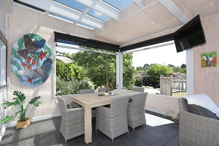 Photo of property in 84 Johnson Street, Bulls, 4818