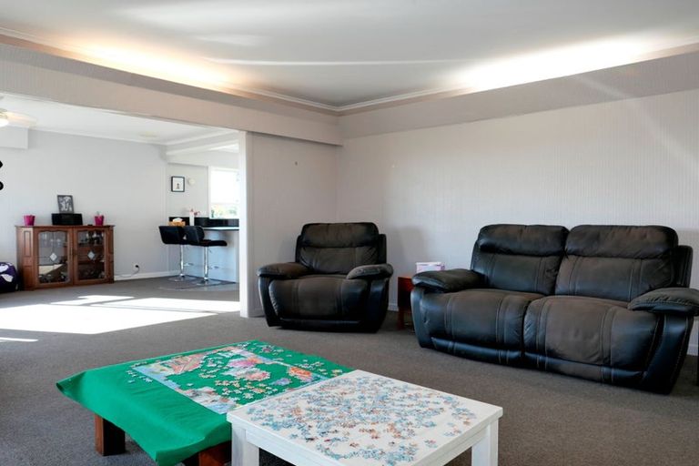 Photo of property in 63 Donovan Road, Paraparaumu Beach, Paraparaumu, 5032