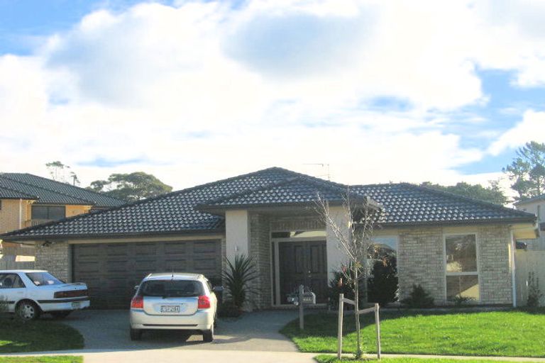 Photo of property in 7 Pittville Place, Henderson, Auckland, 0612