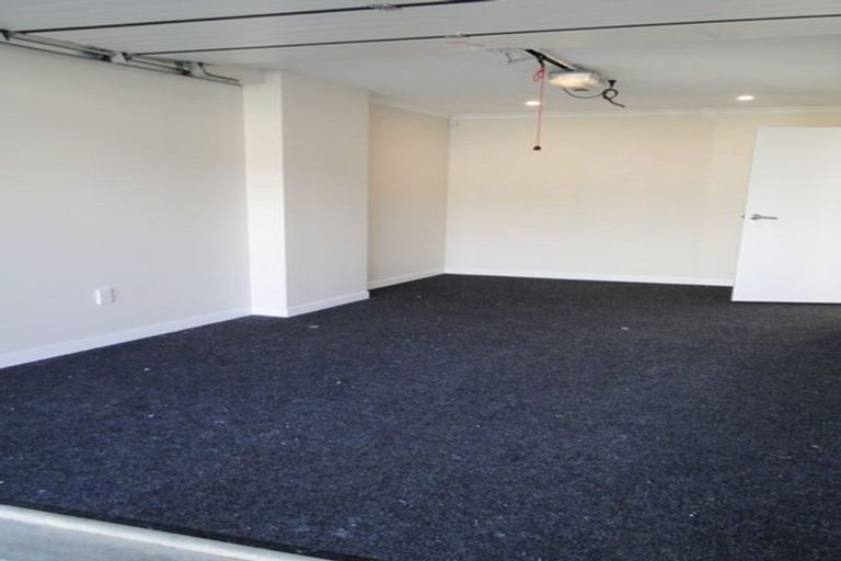Photo of property in 92 Arrowsmith Drive, Flat Bush, Auckland, 2019