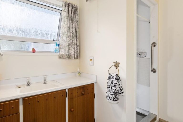 Photo of property in 99b Eighth Avenue, Tauranga, 3110