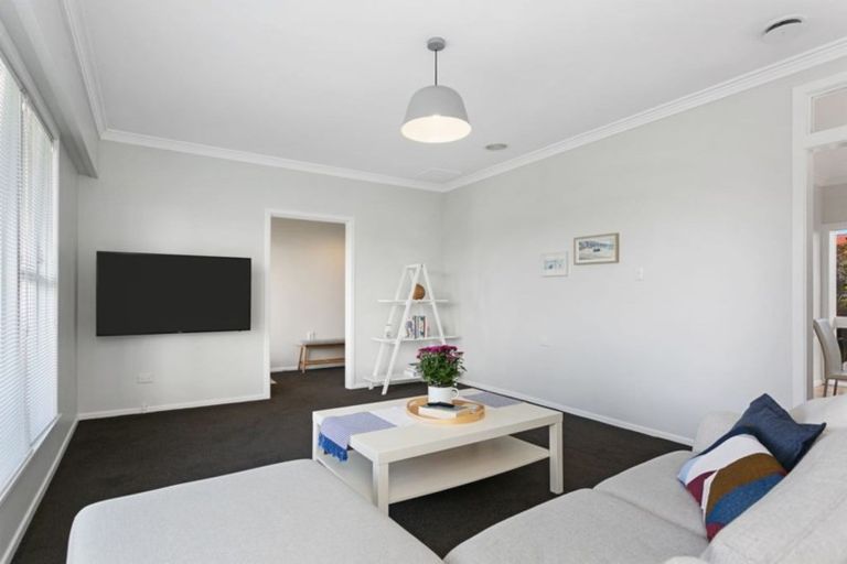 Photo of property in 8 Weld Street, Cambridge, 3434
