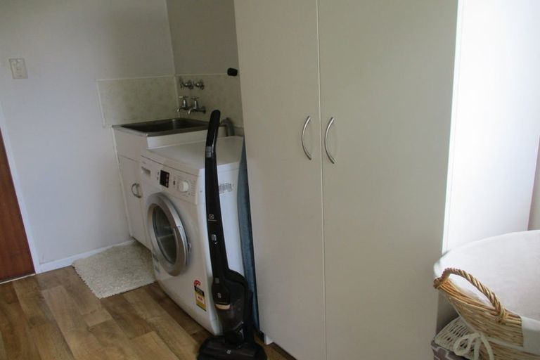 Photo of property in 86a Park Road, Carterton, 5713