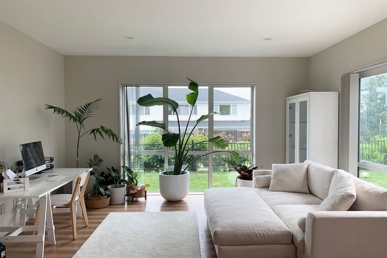 Photo of property in 19 Parkview Drive, Gulf Harbour, Whangaparaoa, 0930