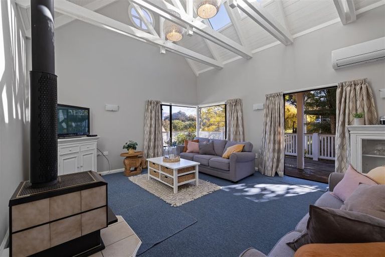 Photo of property in 31 Penlington Place, Akaroa, 7520
