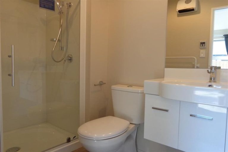 Photo of property in 19 Farnborough Way, Rolleston, 7615