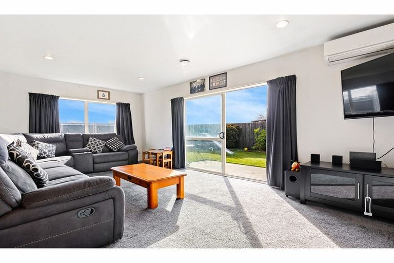 Photo of property in 371c Pages Road, Aranui, Christchurch, 8061