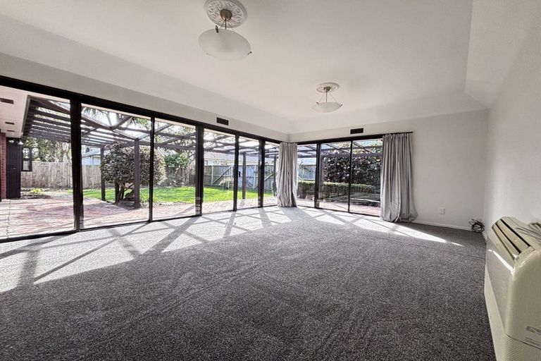 Photo of property in 30a Strowan Road, Strowan, Christchurch, 8052