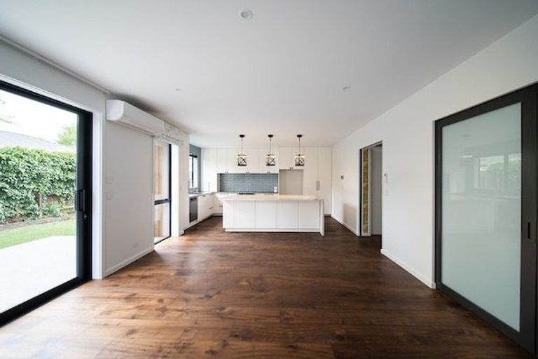 Photo of property in 1/27a Taylors Avenue, Bryndwr, Christchurch, 8052