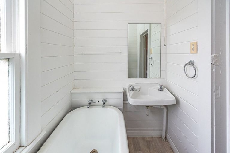 Photo of property in 83 Alma Road, Gonville, Whanganui, 4501