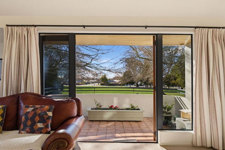 Photo of property in 2/4 Bevington Street, Avonhead, Christchurch, 8042