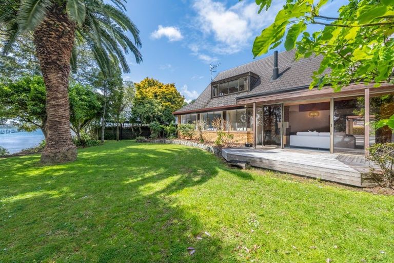 Photo of property in 12 Dayspring Way, Pakuranga, Auckland, 2010