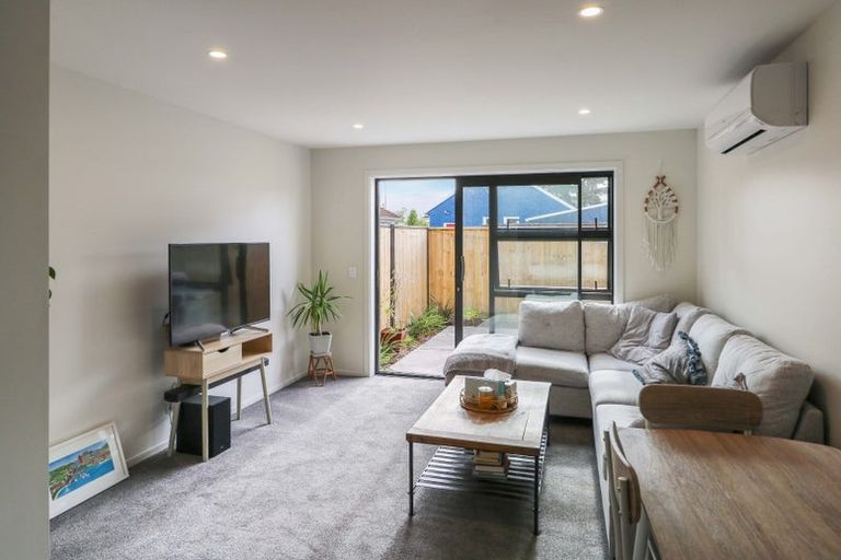 Photo of property in 3/35 Sladden Street, Naenae, Lower Hutt, 5011