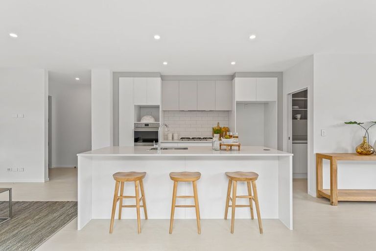 Photo of property in 76 Nganui Avenue, Takanini, Auckland, 2112