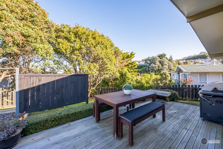 Photo of property in 15 Redvers Drive, Belmont, Lower Hutt, 5010