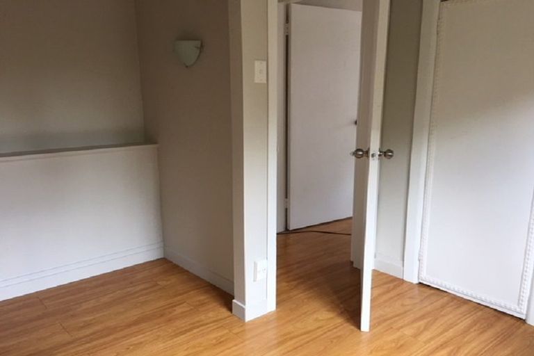 Photo of property in 139 Bucklands Beach Road, Bucklands Beach, Auckland, 2012