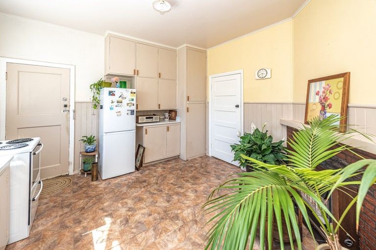 Photo of property in 2a Kings Avenue, Gonville, Whanganui, 4501