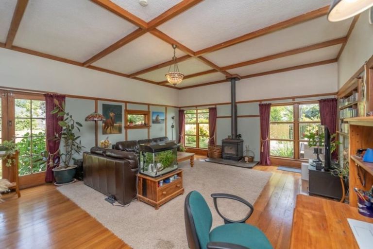 Photo of property in 25 Jordan Terrace, Lansdowne, Masterton, 5810