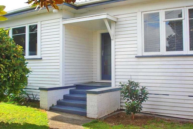 Photo of property in 15 Dinsdale Road, Dinsdale, Hamilton, 3204