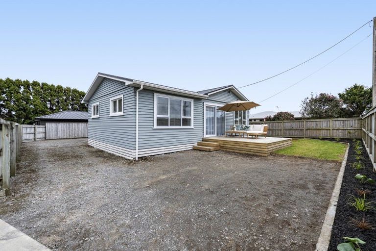 Photo of property in 44 Egmont Road, Waiwhakaiho, New Plymouth, 4312